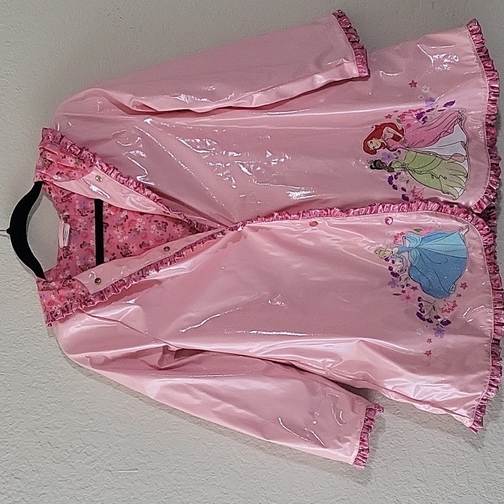 Disney pink princess raincoat size 9/10